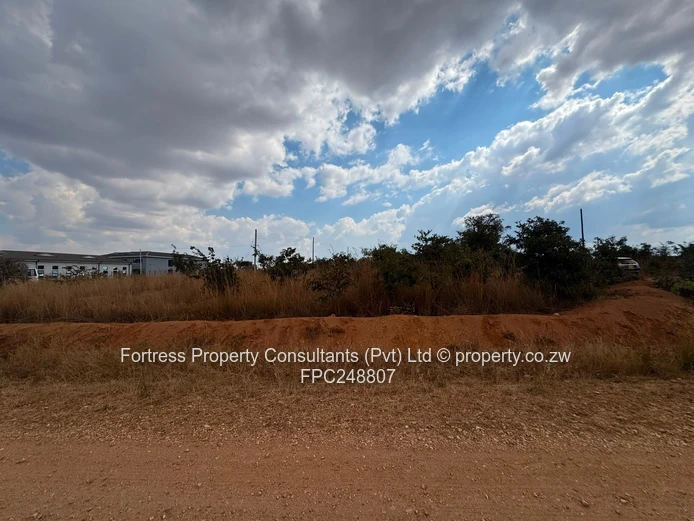 655 sqm Roadside Stand in Nyabira near Lord Brighton College