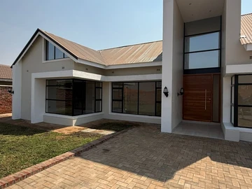 5 Bedroom House