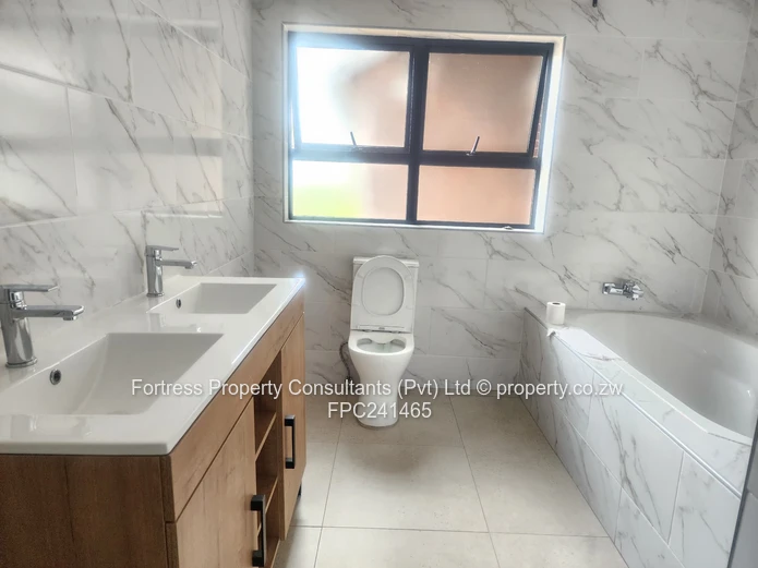 Upmarket Real Estate - Ruwa