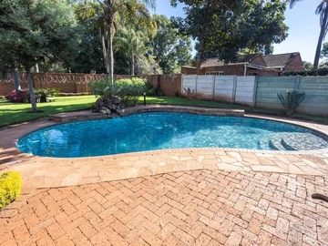 3 Bedroom Townhouse Complex