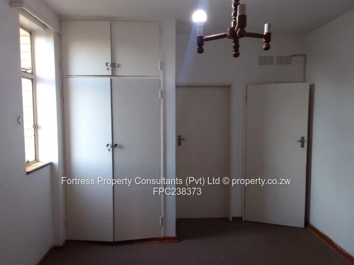 ARLINGTON COURT-ASCOT- High end Apartment