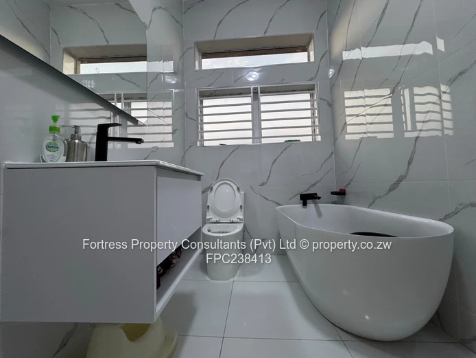 TO LET | Elegant Modern 4-Bedroom Home – Erasmus Park, Phase 1